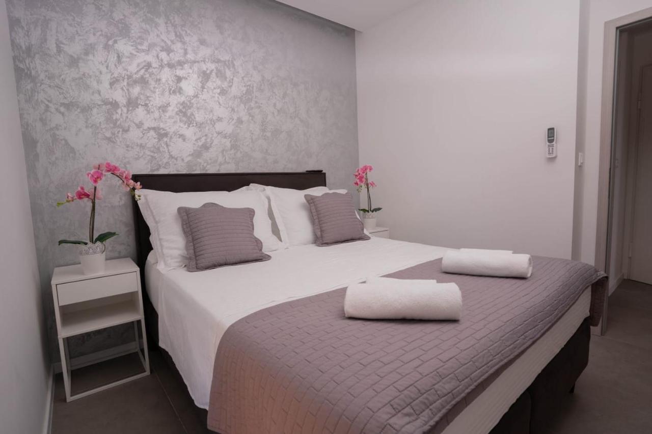 Apartmani Lara บาชกาโวดา ภายนอก รูปภาพ