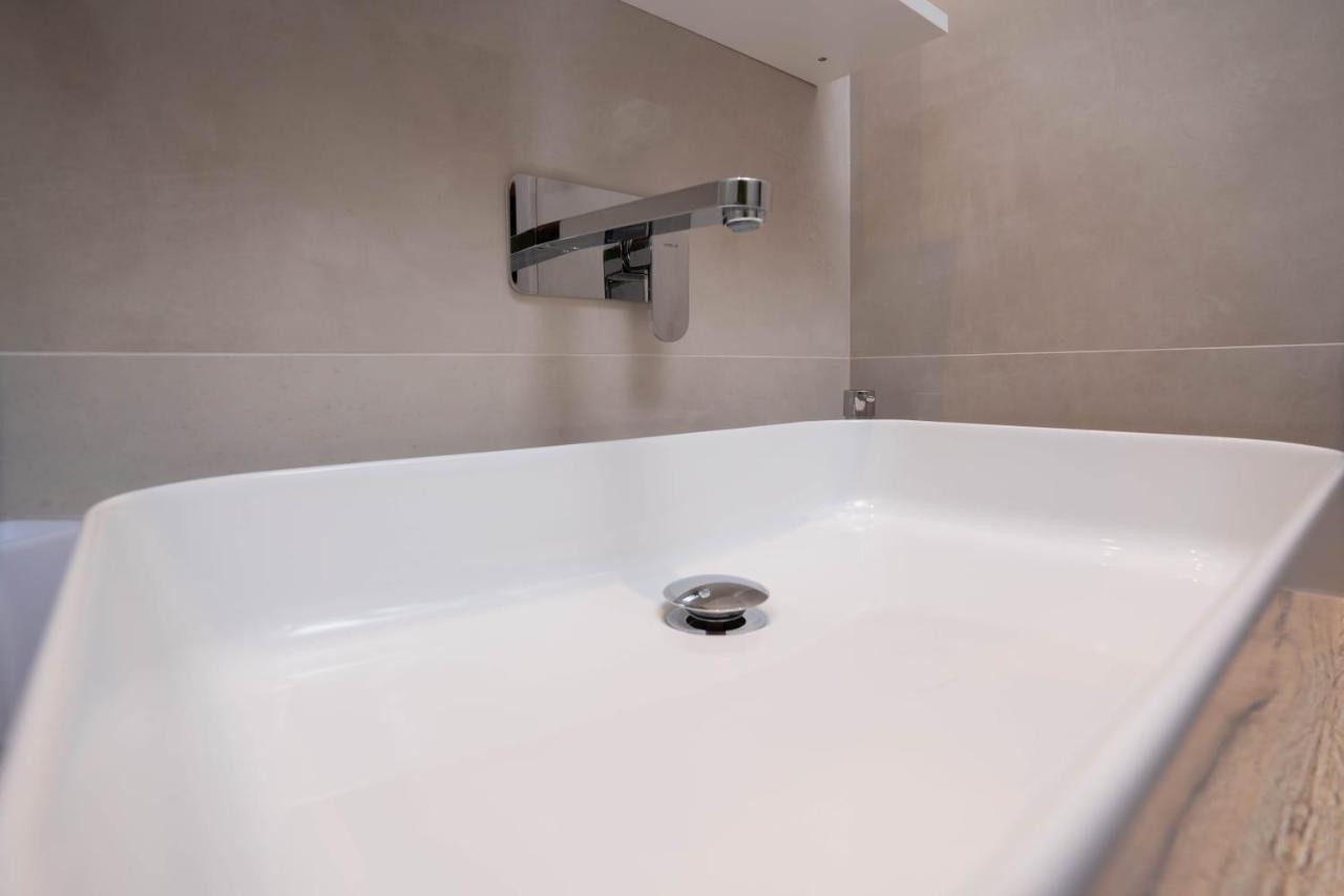 Apartmani Lara บาชกาโวดา ภายนอก รูปภาพ